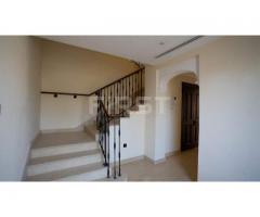 Elegant Residential Unit| Prestigious Site