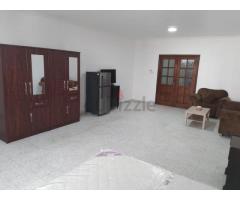 FULLY FURNISHED BIG ROOM WITH BALCONY FOR MARRIED COUPLE OR LADIES IN AL RIGGA NEAR UNION METRO STAT