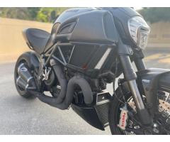 Ducati diavel 2015