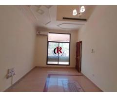 1 Bedroom Hall Separate Entrance Opp SKMC Zaab 4000pm