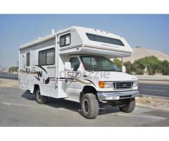 Gorgeous 22 ft Winnibago 4x4 Motorhome -Low mileage