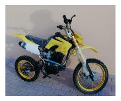 200 cc DIRT cross bike 70 KMPH automatic start with Warranty for off roads