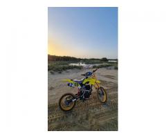 200 cc DIRT cross bike 70 KMPH automatic start with Warranty for off roads
