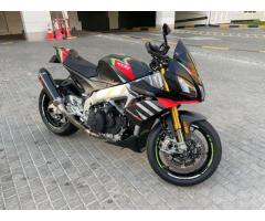 2021 Aprilia Tuono V4 Factory