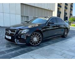 ///AMG Mercedes E400 V6 3.0L 4Matic 2017, GCC Specs, Full Option, Perfect Condition, Ready To Drive