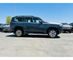 Toyota Land Cruiser VX 3.5L European Specification