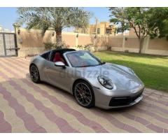 Under Warranty 2022 911 Porsche Targa 4S full service history GCC specs Al Naboodah