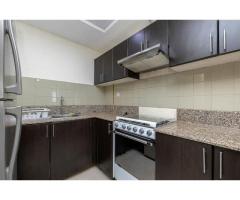 Well-maintained Apt and Golf Course View