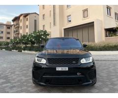 RANGE ROVER SPORT SVR CARBON FIBER EDITION VERY LOW MILEAGE IN MINT CONDITION