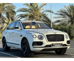 BENTLEY BENTAYGA 2017 GCC FIRST edition W12 VIP
