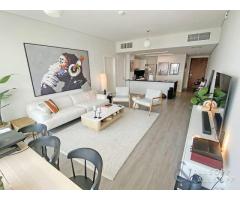 1 Bedroom | Balcony | Immaculate Condition