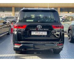 Toyota Land Cruiser VXR 2023 KM 0 GCC Specs