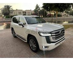 2022 Toyota Land Cruiser VX-R 4.0 Liter (Al Futtaim)