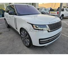 Range rover hse v8 2023 brand new zero kilometer