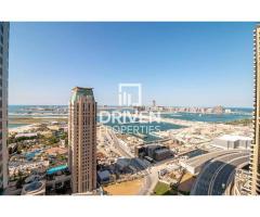 Bright Huge Apt with Stunning Sea View