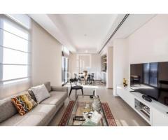 Luxurious Large Apt w/ Amazing Park View