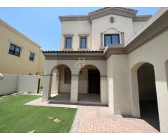 3BR Villa + Driver\\\s Room | Prime Location | Vacant