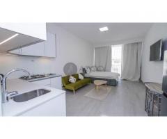 Top Floor| Fully Furnished | Ready to Move